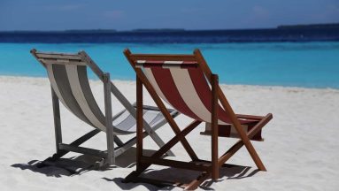 Participation in clinical trial when on holiday